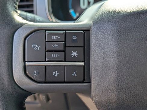 Used 2022 Ford F150 Lariat w/ Equipment Group 502A High image 15