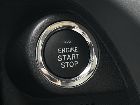 Used 2024 Subaru Crosstrek 2.0i Premium image 19