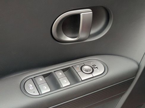 New 2026 Hyundai Ioniq 5 SEL image 16