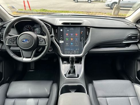 Used 2025 Subaru Outback Limited AWD/4WD image 8