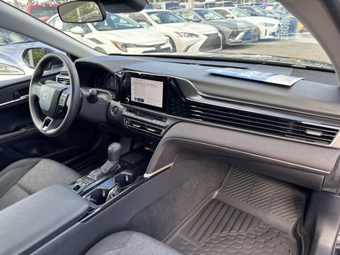 Certified 2025 Toyota Camry LE image 17
