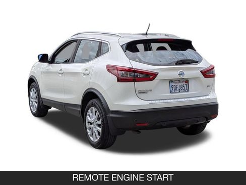 Used 2022 Nissan Rogue Sport SV FWD image 7