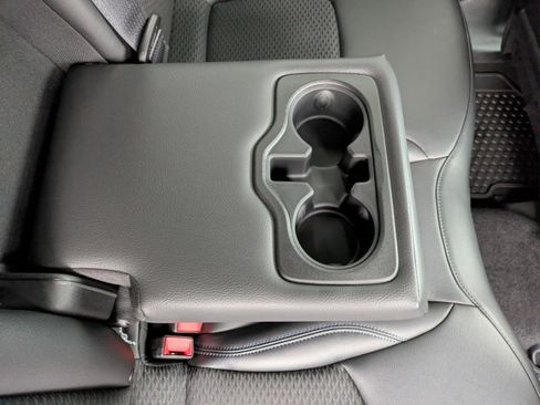 New 2026 Jeep Compass Latitude w/ Sun and Sound Group AWD/4WD image 20