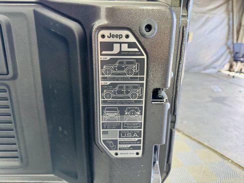 Used 2026 Jeep Wrangler Unlimited Sport AWD/4WD image 24