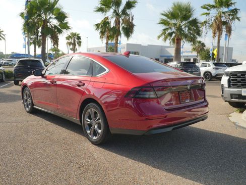 Used 2024 Honda Accord EX image 14