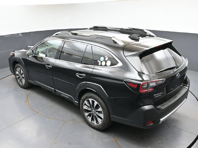 Used 2024 Subaru Outback Touring AWD/4WD image 38