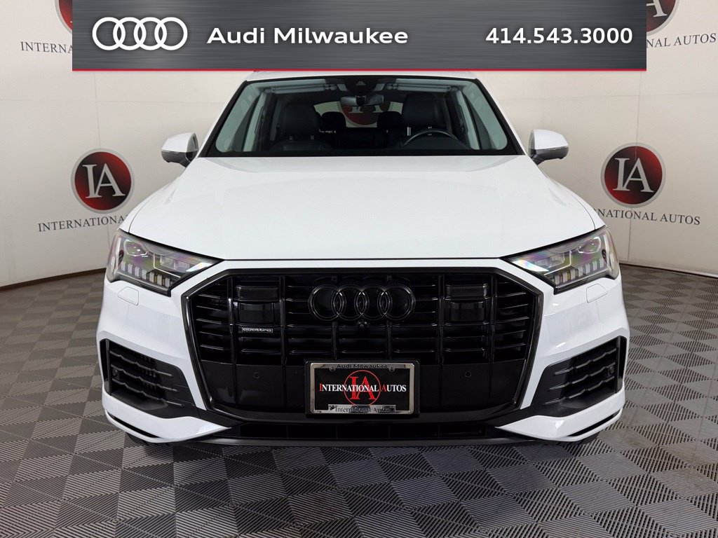 Used 2023 Audi Q7 3.0T Premium Plus AWD/4WD image 2