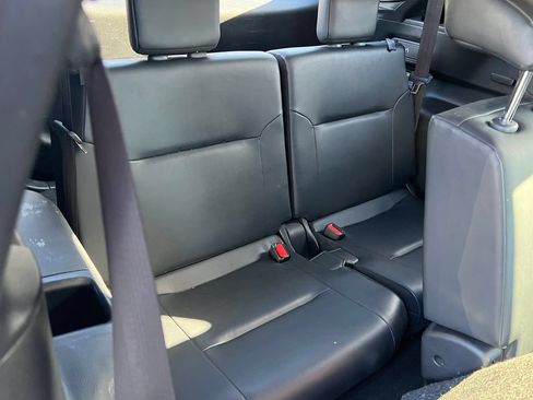 Used 2024 Mitsubishi Outlander SE FWD image 24
