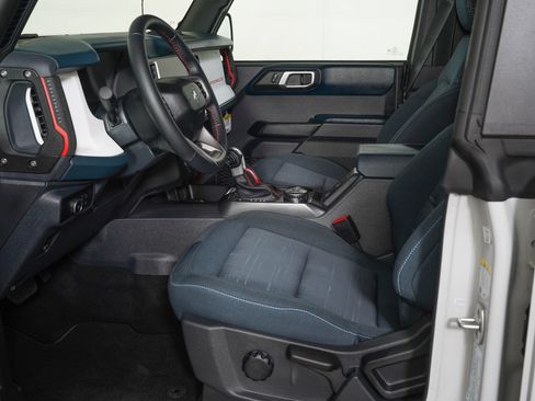 Used 2026 Ford Bronco Heritage Edition AWD/4WD image 12