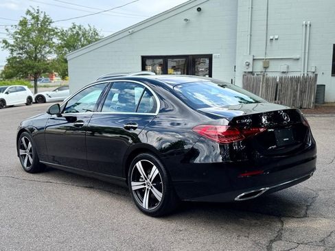 Used 2025 Mercedes-Benz C 300 4MATIC Sedan image 4