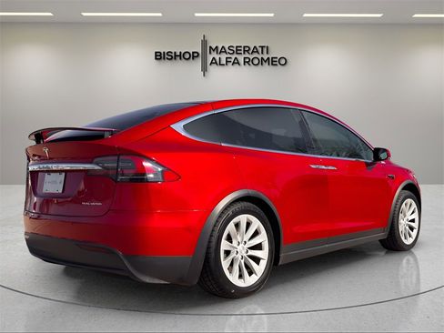Used 2020 Tesla Model X Long Range image 7
