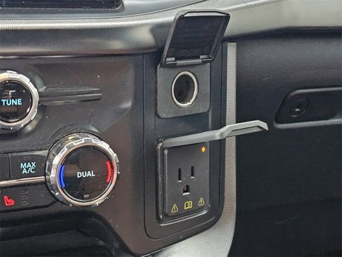 Used 2022 Ford F150 Platinum w/ Equipment Group 701A High image 22