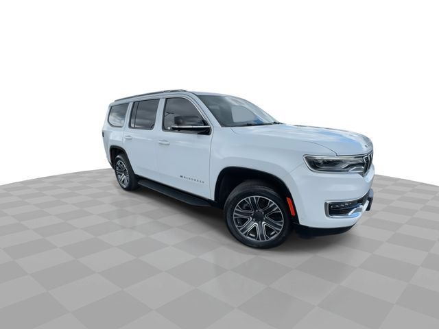 Used 2023 Jeep Wagoneer 4WD w/ Premium Group I image 2
