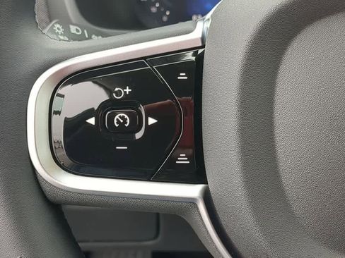 Certified 2026 Volvo XC90 B6 Plus w/ Protection Package Premier image 22