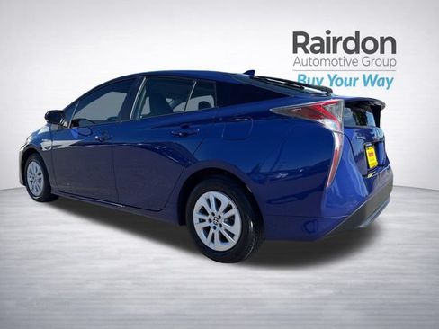 Used 2016 Toyota Prius Two FWD image 5