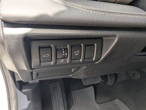 Used 2022 Subaru Outback Limited w/ Popular Package #2 image 32