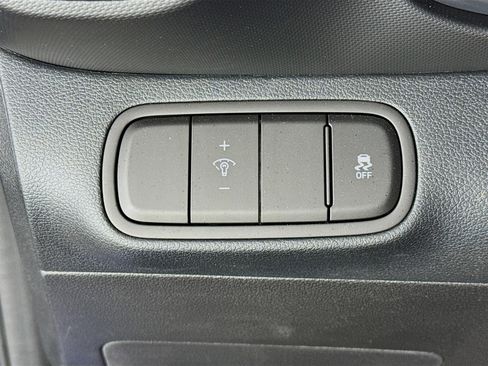 Certified 2025 Hyundai Venue Limited image 10