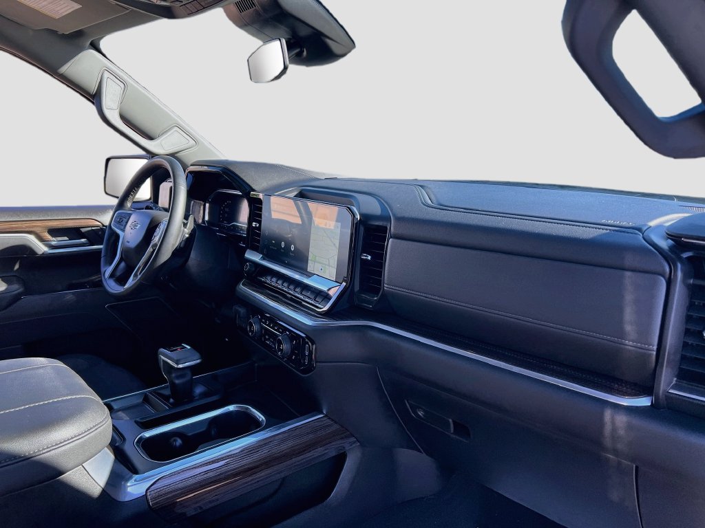 Used 2025 Chevrolet Silverado 1500 RST AWD/4WD image 28