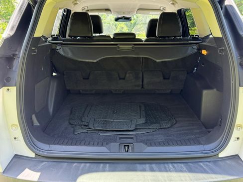Used 2015 Ford Escape Titanium AWD/4WD image 16