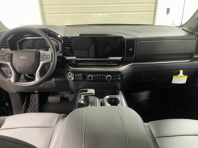 New 2026 Chevrolet Silverado 1500 RST AWD/4WD image 13