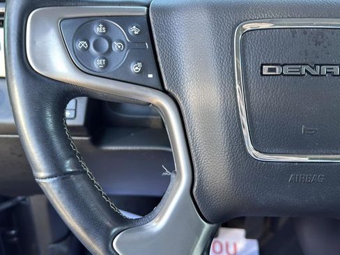 Used 2020 GMC Yukon Denali w/ Denali Ultimate Package image 17