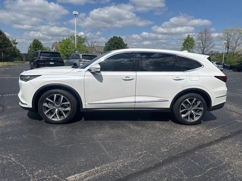 Used 2024 Acura MDX SH-AWD w/ Technology Package image 4