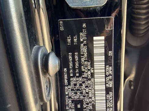 Used 2019 Lexus GX 460 Premium AWD/4WD image 29