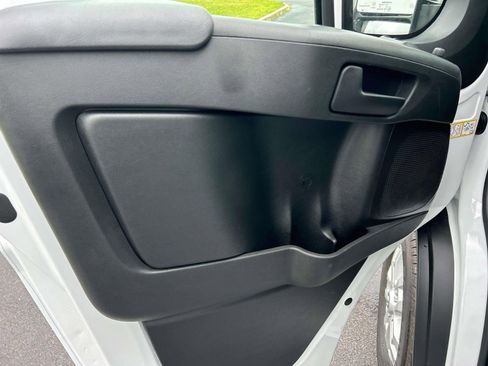 New 2025 RAM ProMaster 2500 w/ Quick Order Package 22G SLT image 23