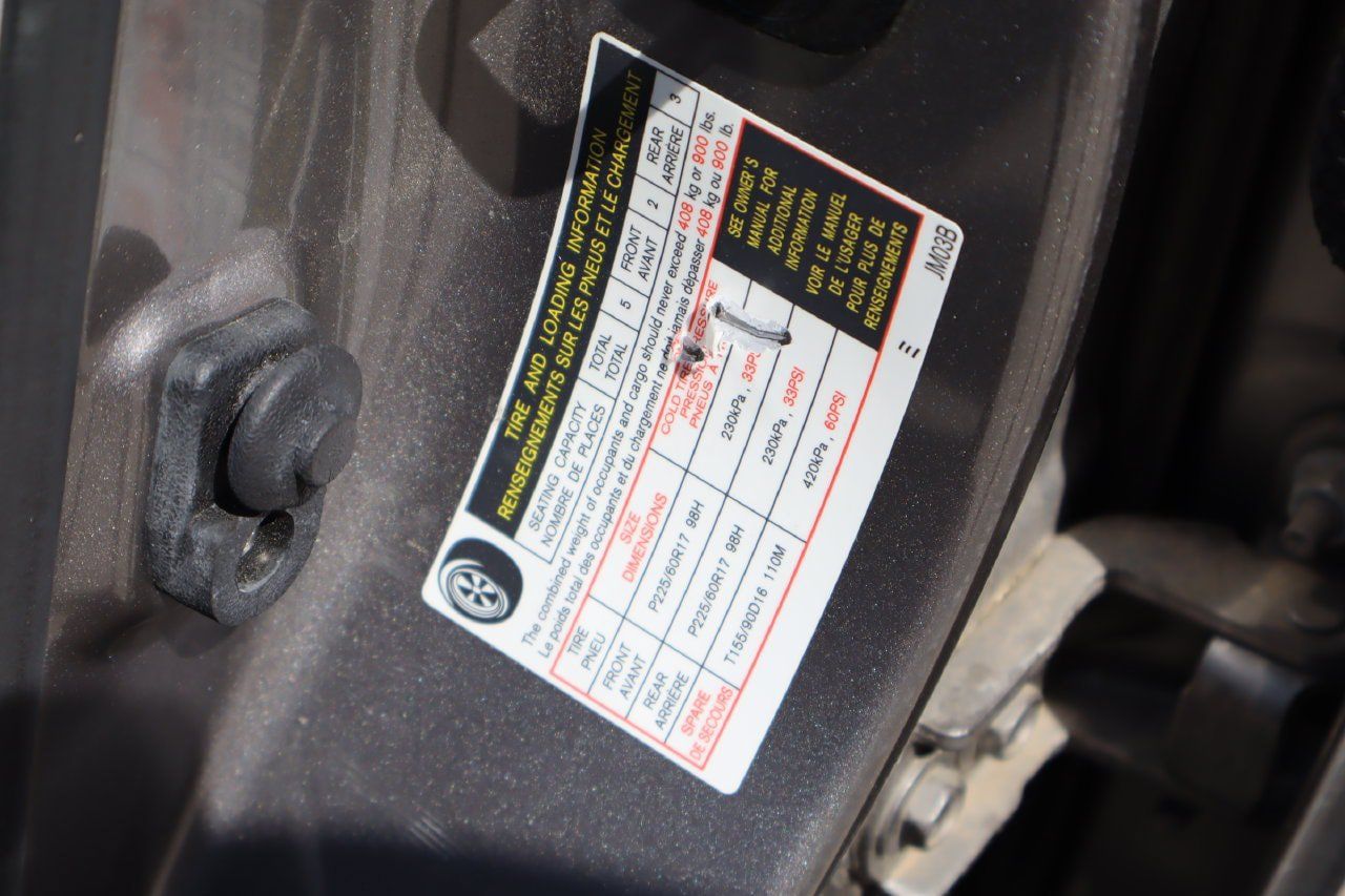 Used 2013 Nissan Rogue SV FWD image 25