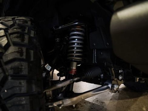 Used 2025 Ford Bronco Heritage Edition image 89