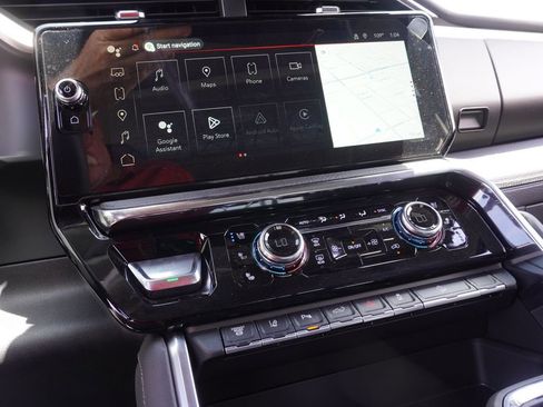 New 2025 GMC Sierra 2500 Denali w/ Denali Reserve Package image 21