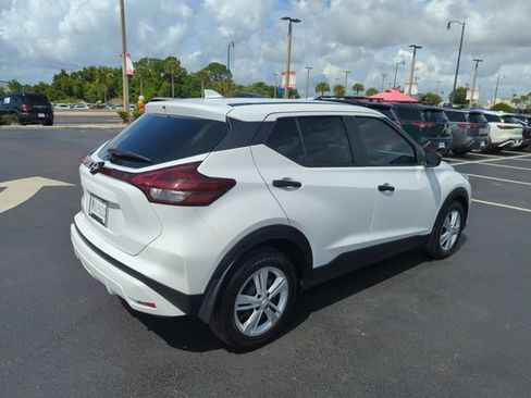 Certified 2024 Nissan Kicks S FWD image 6