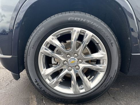 Used 2020 Chevrolet Traverse High Country w/ LPO, Floor Liner Package image 9