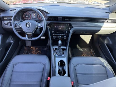 Used 2022 Volkswagen Passat 2.0T R-Line image 34