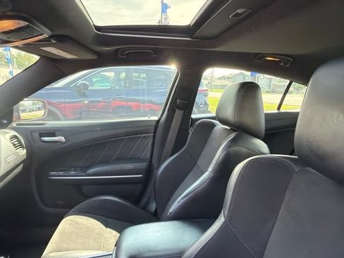 Used 2022 Dodge Charger GT w/ Plus Group RWD image 11