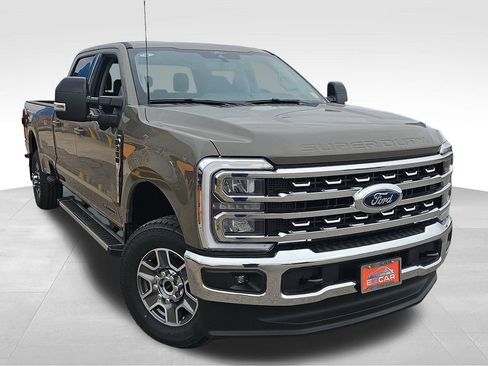 Used 2022 GMC Sierra 1500 Denali w/ Denali Reserve Package image 1