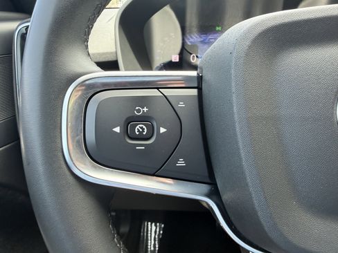 Used 2023 Volvo XC40 Recharge Plus w/ Protection Package Premier AWD/4WD image 29