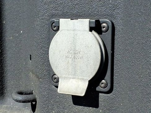 Used 2024 GMC Sierra 1500 Denali w/ Denali Reserve Package image 14