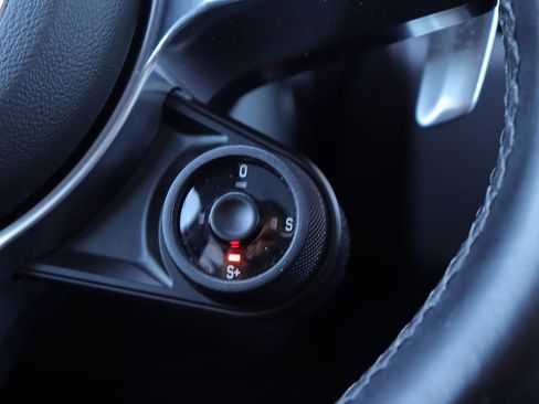 Used 2021 Porsche Cayenne Coupe image 17