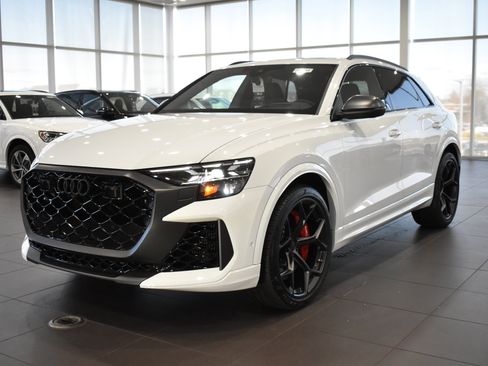 New 2026 Audi RS Q8 performance image 7