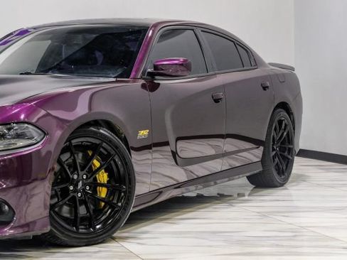 Used 2020 Dodge Charger Scat Pack w/ Dynamics Package RWD image 8