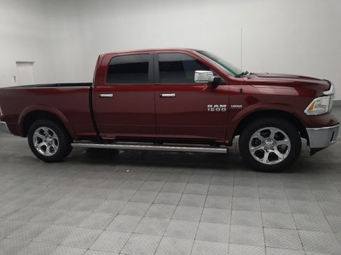 Used 2018 RAM 1500 Laramie w/ Convenience Group image 11