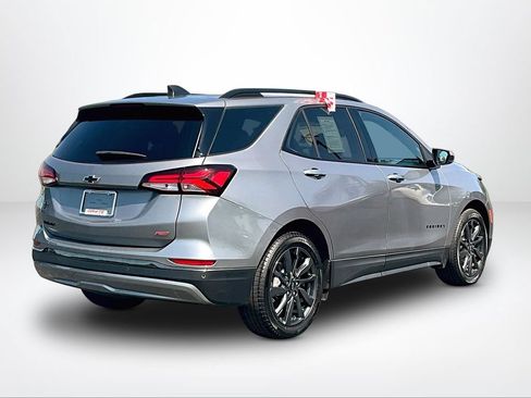 Used 2023 Chevrolet Equinox RS w/ LPO, Floor Liner Package FWD image 2