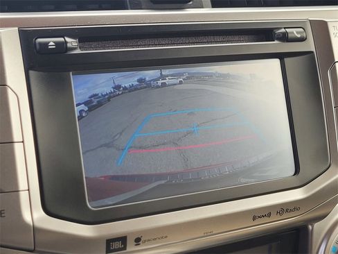 Used 2016 Toyota 4Runner Limited image 19