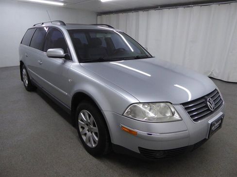 Used 2003 Volkswagen Passat GLS image 1