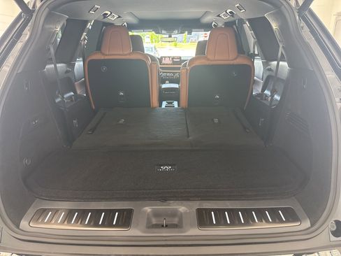 Used 2025 INFINITI QX60 Autograph w/ Lighting Package (N92) AWD/4WD image 31