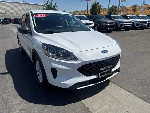 Used 2022 Ford Escape SE FWD image 8