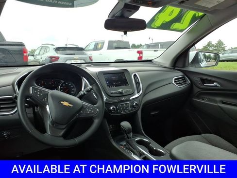 Used 2024 Chevrolet Equinox LT FWD image 11