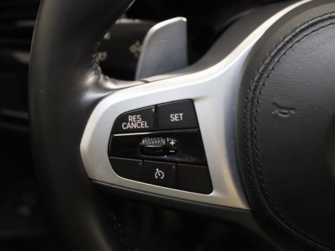 Used 2020 BMW M550i xDrive w/ Premium Package image 39