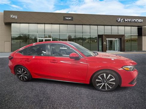 Used 2023 Honda Civic EX-L image 6